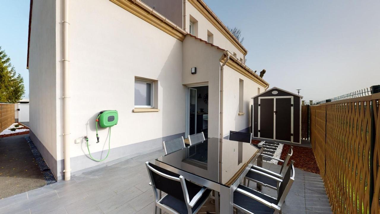 Paris House Villa Villejust ภายนอก รูปภาพ